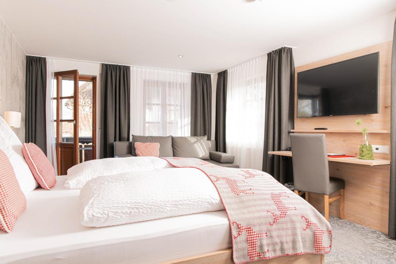Genusshotel Hirschen - Erholung Im Gruenen Sallneck Экстерьер фото