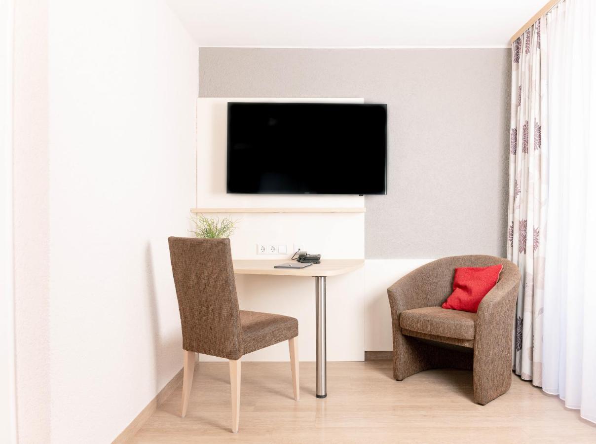 Genusshotel Hirschen - Erholung Im Gruenen Sallneck Экстерьер фото