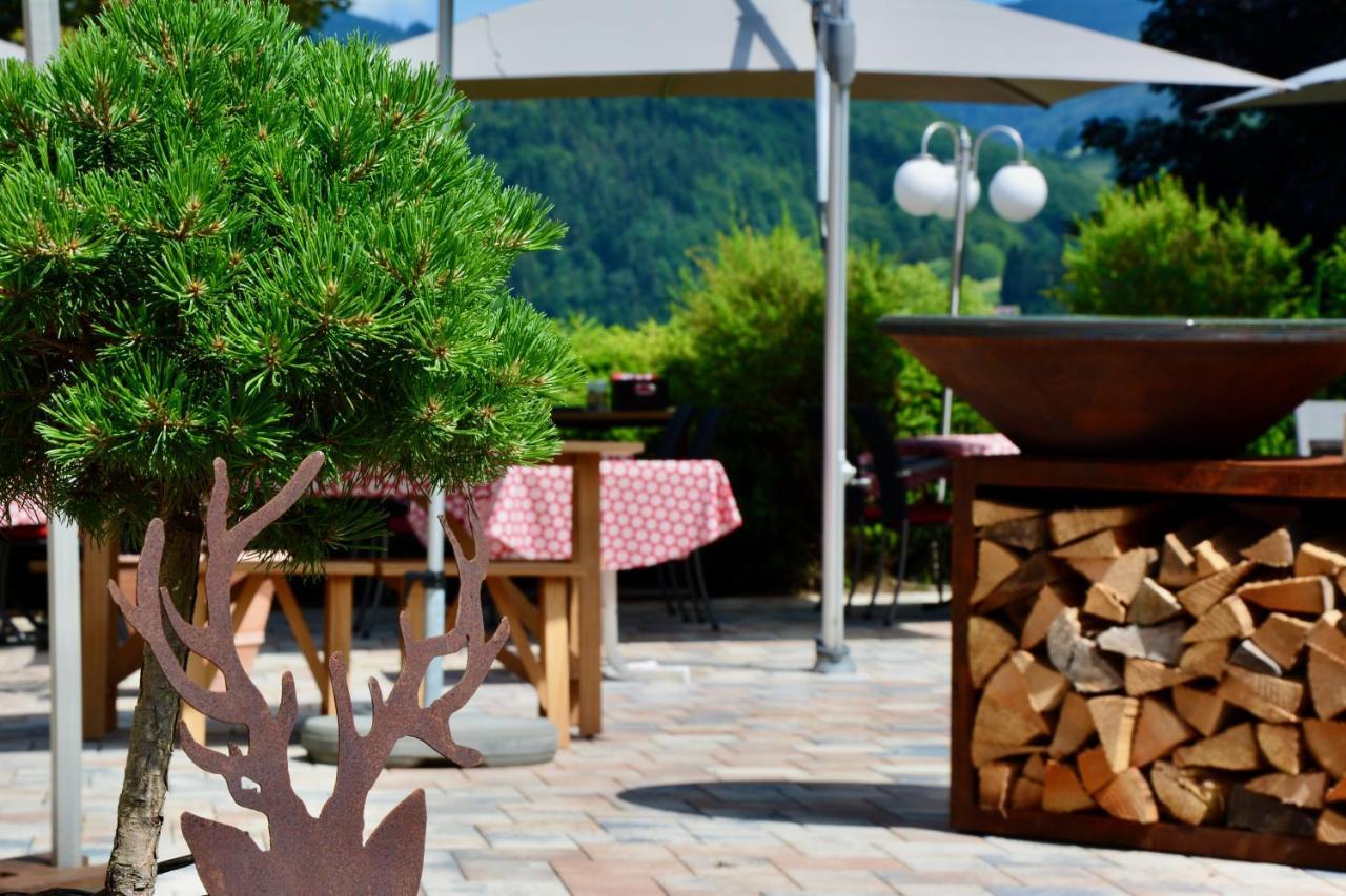 Genusshotel Hirschen - Erholung Im Gruenen Sallneck Экстерьер фото